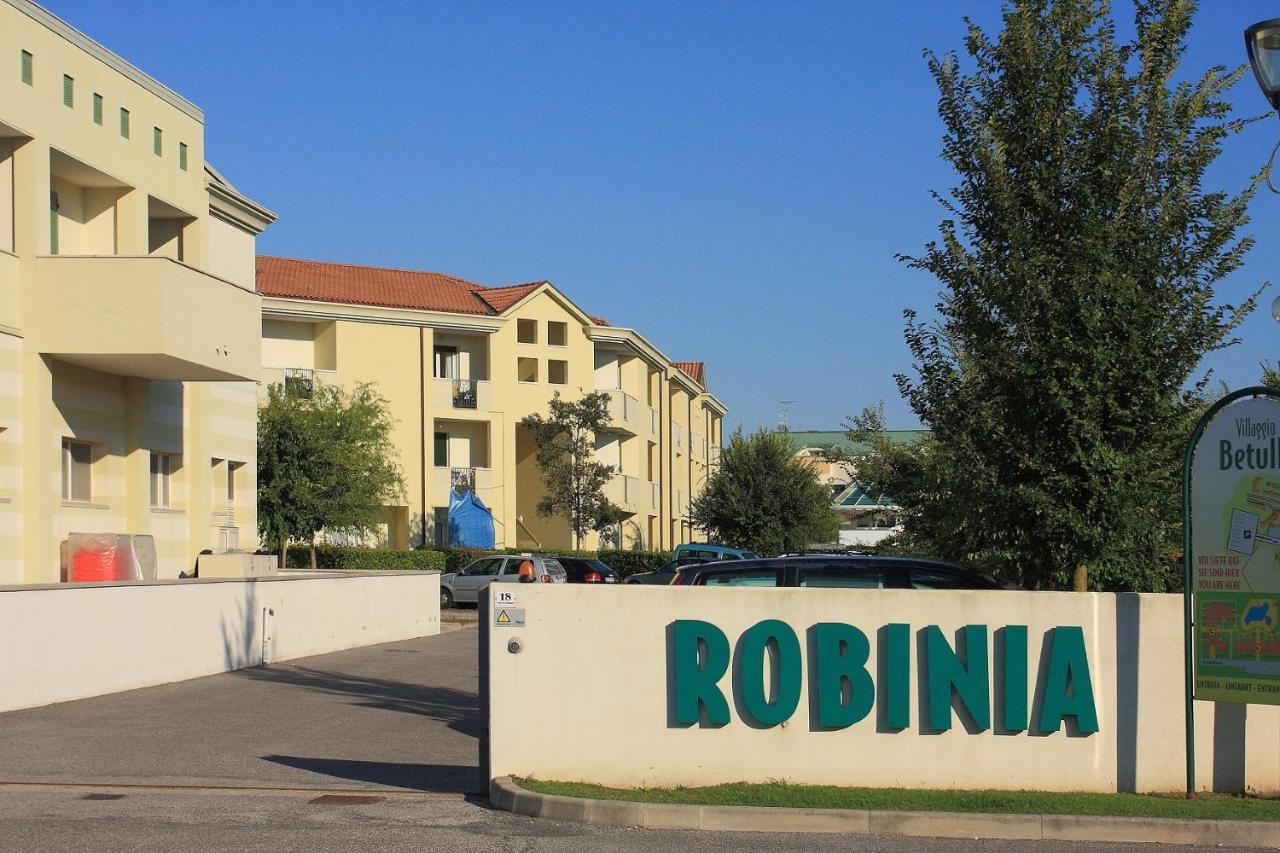 شقة Robinia/Pinetine Lido Altanea كاوْرلي المظهر الخارجي الصورة